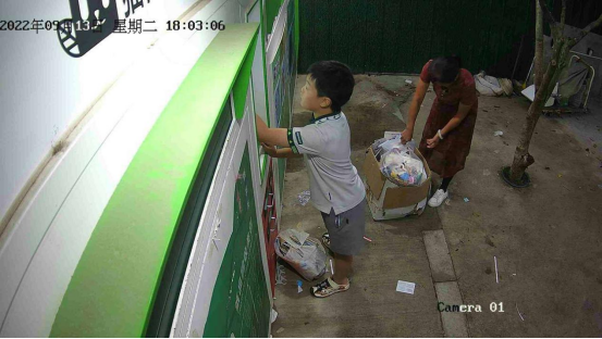 華展貓先生，智能廢品回收箱，廢品回收加盟，舊衣服回收柜