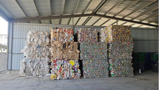 貓先生垃圾分類，智能垃圾房，垃圾分類收集點，生活垃圾投放站